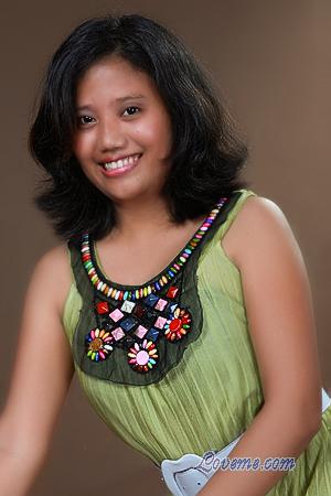 125879 - Rochelle Age: 32 - Philippines