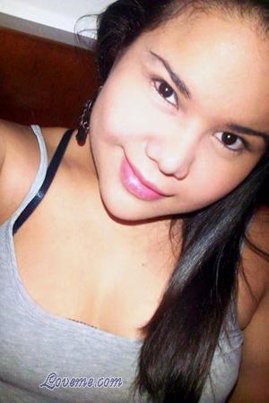 144437 - Daniela Age: 33 - Colombia