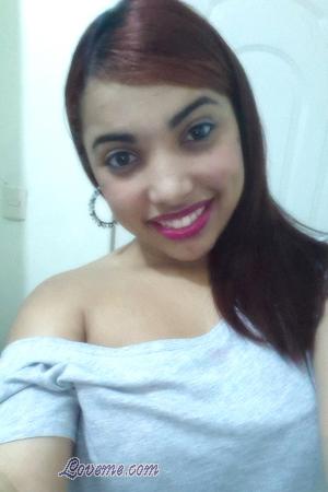 152070 - Wanda Age: 31 - Dominican Republic