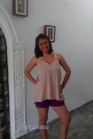 161997 - Wendy Age: 41 - Colombia