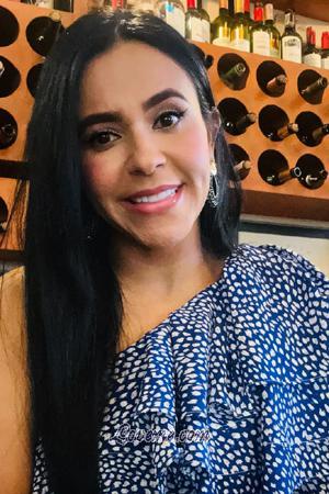 190208 - Lusbby Age: 42 - Colombia