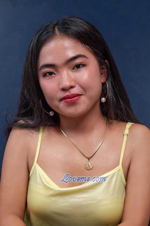 208085 - Glyzel Mae Age: 18 - Philippines