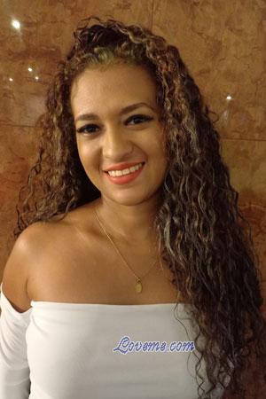 213752 - Leidy Age: 31 - Colombia