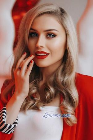 220714 - Daria Age: 31 - Ukraine