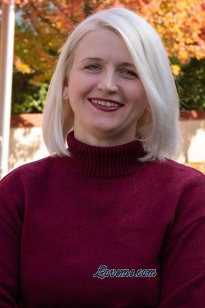 220747 - Tetiana Age: 43 - Ukraine