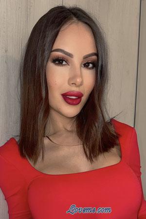 221001 - Alla Age: 35 - Ukraine