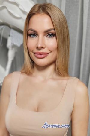 223782 - Oksana Age: 47 - Russia