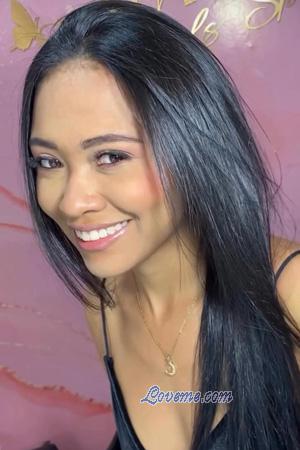 224069 - Saray Age: 23 - Colombia