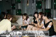 china-women-09-60