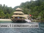 Philippine-Women-8735-1